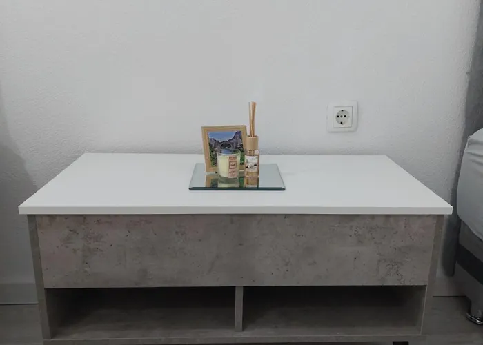 By The Way M17 Homestay *